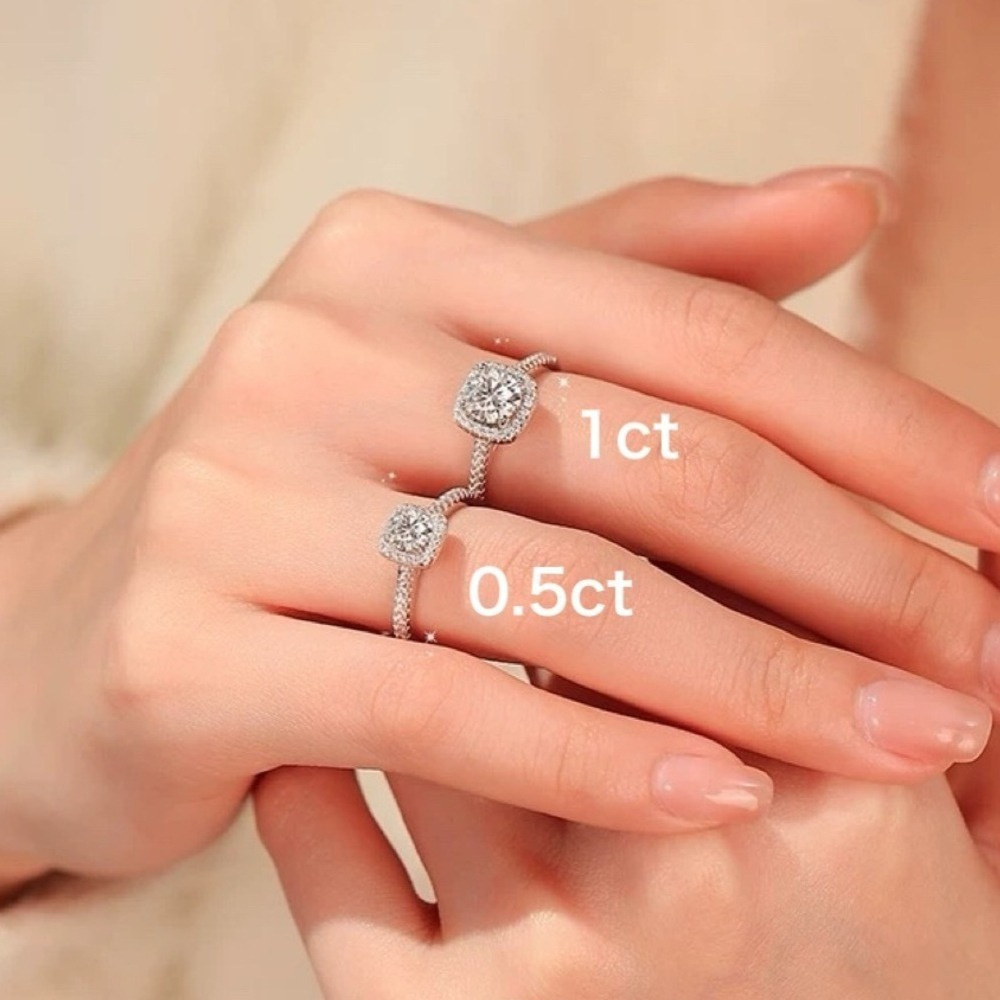 0.5/1 Carat Sparkling Moissanite Ring, 925 Silver